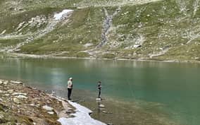 Grisons: Guided alpine fishing tour (with or without hiking)