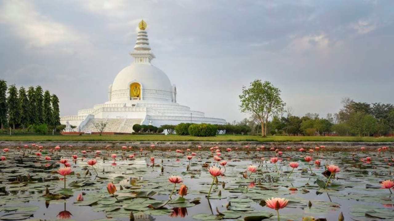 4-tägige Tour mit fester Abreise nach Lumbini, Chitwan & Kathmandu
