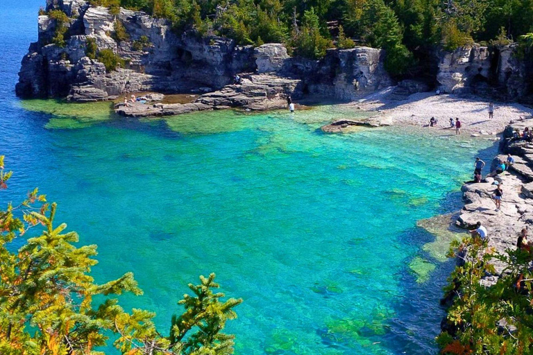 Toronto: Tobermory Day Trip from Toronto with Boat Cruise