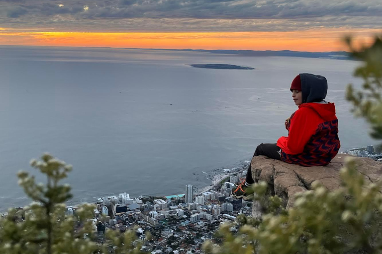 Cidade do Cabo: Caminhada ao nascer ou ao pôr do sol na Lion&#039;s HeadCaminhada ao nascer do sol a partir do ponto de encontro