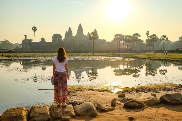 Private Tuktuk taxi to Angkor Wat, Bayon and Ta Prohm Temple