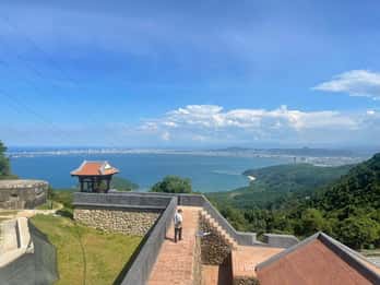 HOI AN : EXCURSION DE 2 JOURS (TRAJET PANORAMIQUE VERS/DE HUE ET LA VILLE DE HUE)
