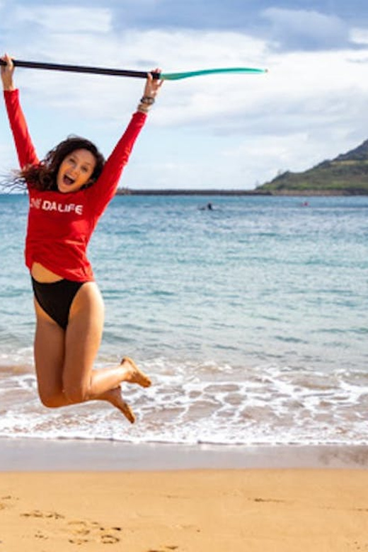 ぺ*ん様 ALPS カウボーイ 投げ縄回し ブリキ カウアイ島：アウトリガーカヌーサーフィン | GetYourGuide