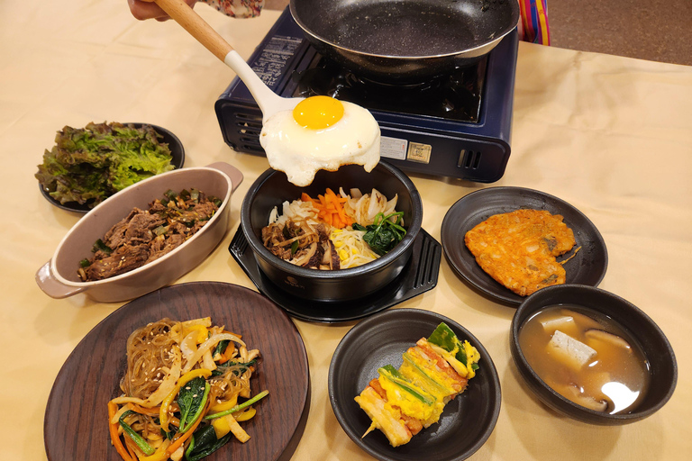 Seoul: 6-Dish Korean Cooking Class & Hidden Alley Tour