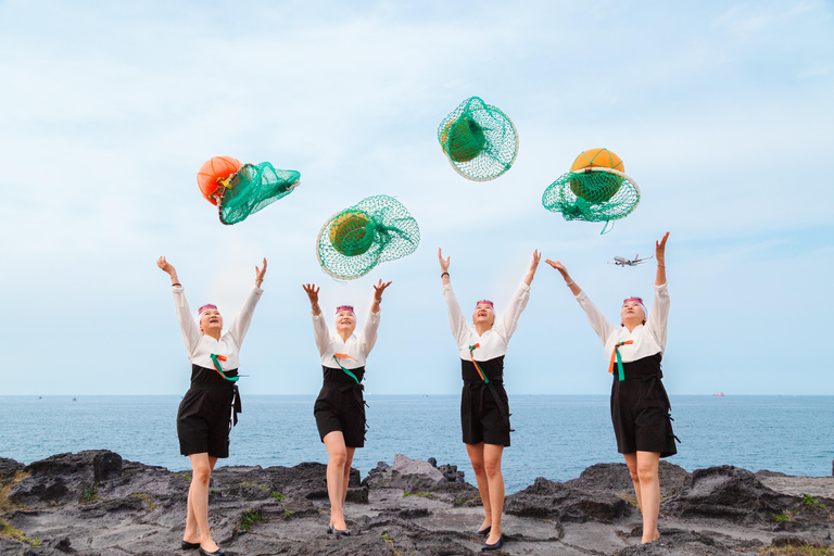 Jeju: Haenyeo UNESCO Sea Women Photoshoot Experience