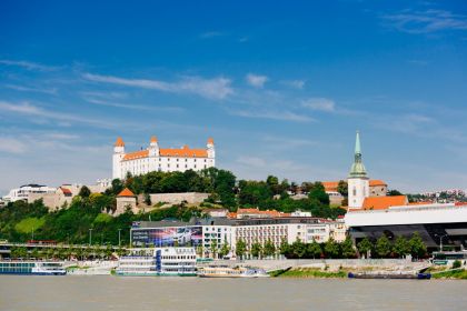 Excursão de ônibus e barco de Viena a Bratislava