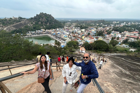 Wpisane na listę światowego dziedzictwa UNESCO Belur i Halebidu + Shravanabelagola