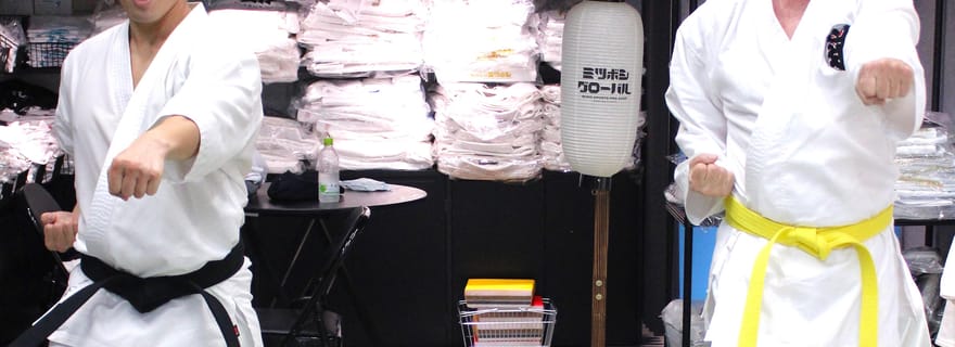 Tokyo : Expérience de karaté avec un ancien champion du Japon