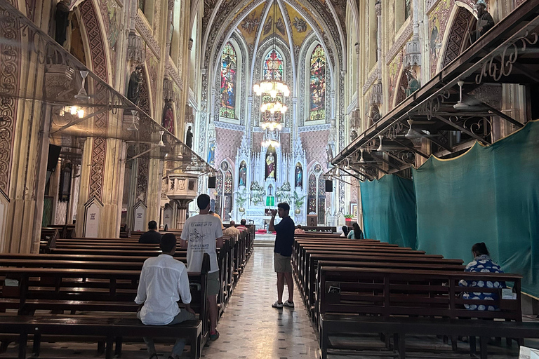 Escapadela nocturna a pé a sul de Mumbai