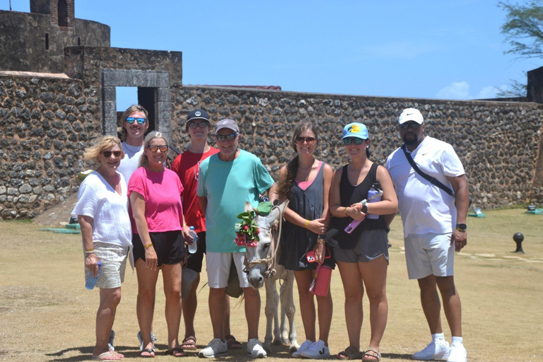 Puerto Plata: Complete City Tour and Beach Break | Drinks Included Puerto Plata: Complete City Tour and Beach Relaxation | Drinks Included