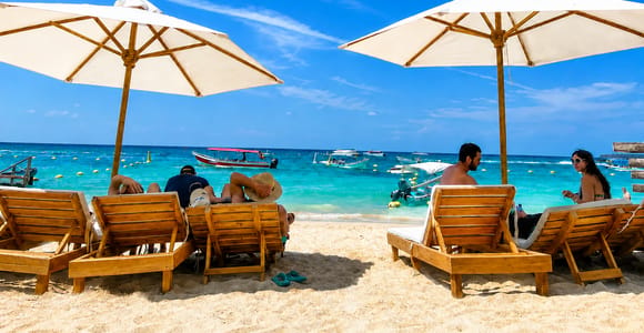 Cartagena: Full Day in the Rosario Islands with Snorkel and Beach Club