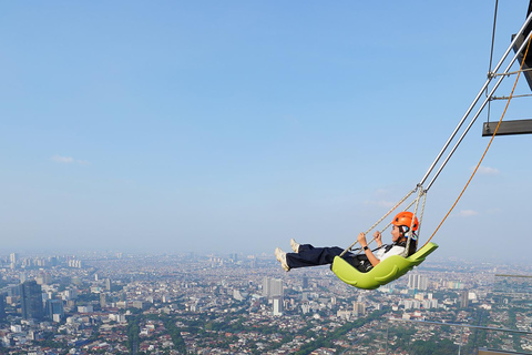 Jakarta: UP Thamrin 9 Ultimate Skyline Experience + Transfer UP Thamrin 9 All Access Sky Experience + Transfer