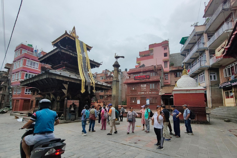 Kathmandu: Durbar Square Tour and Thanka Painting Class