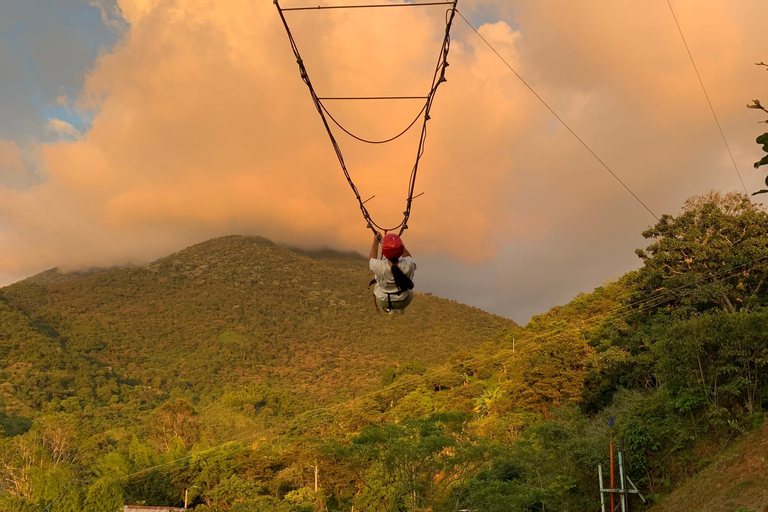 Cali Adventure: Trekking and Paragliding in (Santa Elena)