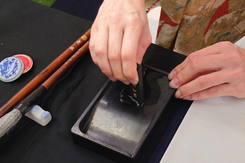 Kyoto: Sumi Ink and Brush Calligraphy Experience