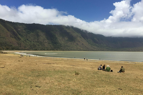 أروشا: رحلة مرتفعات نجورونجورو التي تستغرق 6 أيام مع بحيرة النطرون