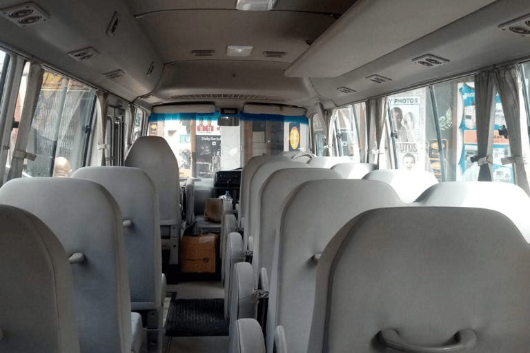 Nairobi: Traslado de ônibus de/para MoshiSingle de Moshi para Nairobi