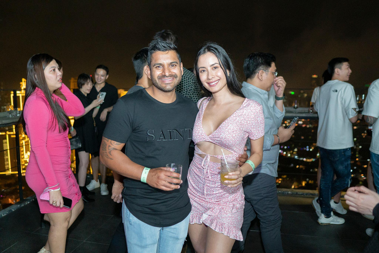 The Ultimate Manila Nightlife Tour : Rooftops and Clubs