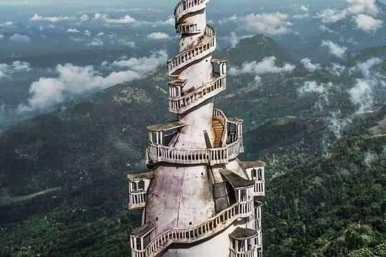 康提：兰博达瀑布和普纳瀑布，以及安布鲁瓦瓦天空塔日落康提：兰博达瀑布和普纳瀑布，以及安布卢瓦瓦天空塔日落之旅