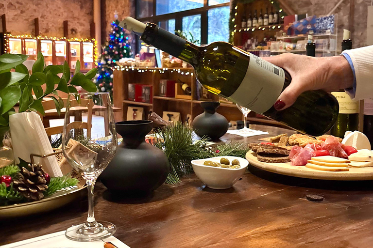 Athens: Athens Wine tour with Wine Tasting at local Winery Athens: Private Wine Estate Tour with Wine Tasting