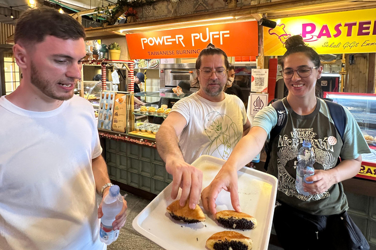 Jakarta: Vegetarian Food Tour with Old Town Square Visit