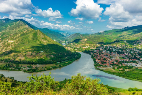 Z Tbilisi: Mccheta - Jvari &amp; Borjomi Wycieczka prywatna