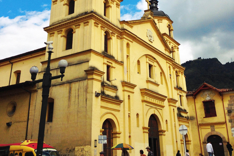 波哥大：坎德拉里亚区、黄金博物馆与铁镖球私人导览波哥大：坎德拉里亚区、黄金博物馆与台球私人导览