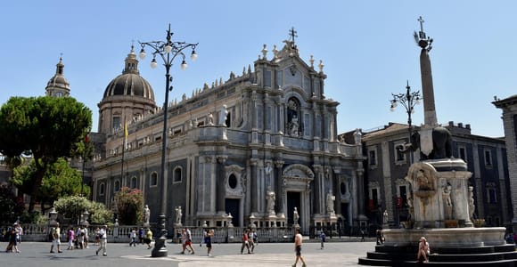 Private Tour of Catania: History, Fish Market, and Local Stories
