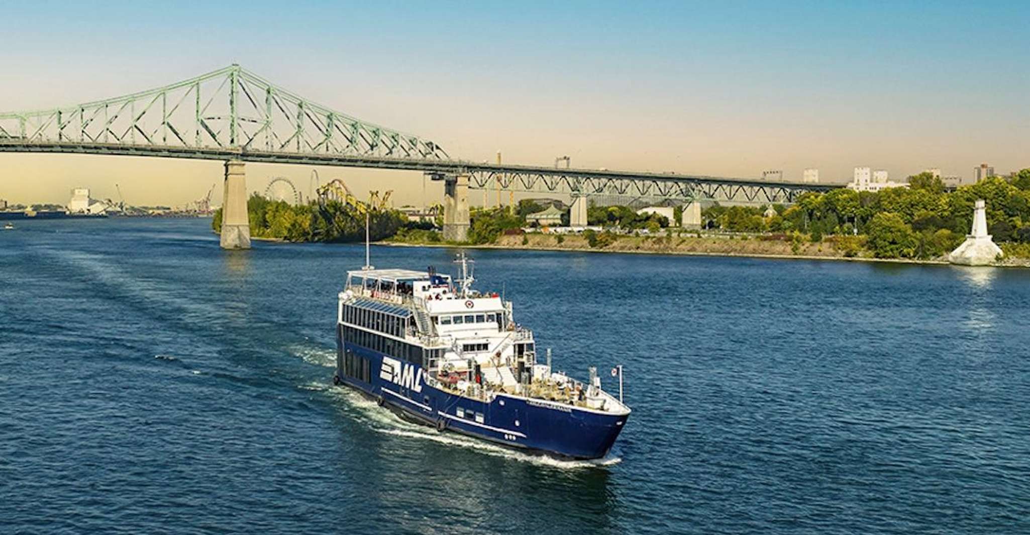 Montréal: 3 or 5-Course Dinner Cruise with DJ & Dancing photo 10