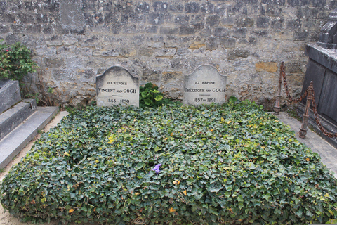 Van Gogh & Monet Villages: Full-Day Tour from Paris