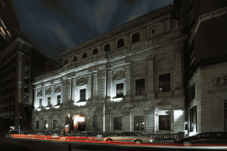 波士顿：圣诞幽灵徒步导览Boston: Ghosts of Christmas Past Guided Walking Tour