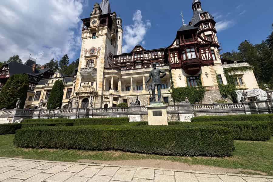 Stadt Brasov: Tour der Burgen und der Umgebung. Foto: GetYourGuide Stadt Brasov: Tour der Burgen und der Umgebung. Foto: GetYourGuide
