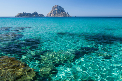 San Antonio: Boat Tour to Es Vedrá with Drinks and Snacks San Antonio: Boat tour to Es Vedrá with drinks and snacks