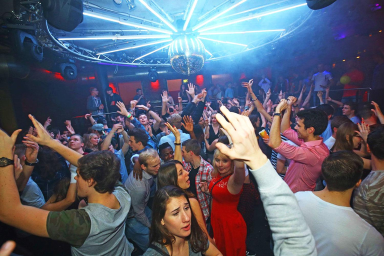 Munich: Private Pub Crawl with Free Beer and Shots