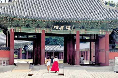 Seoul Old Town: Changdeokgung Palace & Bukchon Hidden Tour