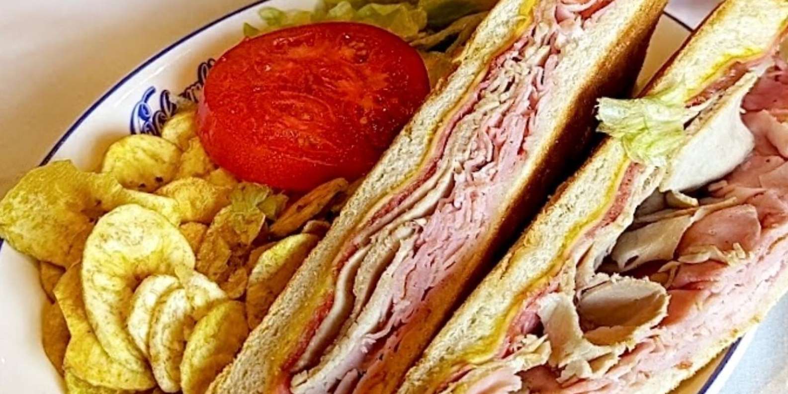 Tampa : visite culinaire de Ybor City avec 5 dégustations de spécialités  locales | GetYourGuide, image size:1585x792