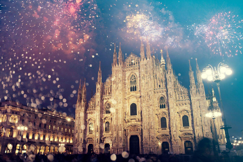 Milan : Petit groupe - Château, dégustation de gelato et toit du DuomoMilan : Visite en petit groupe du château et du Duomo avec Gelato