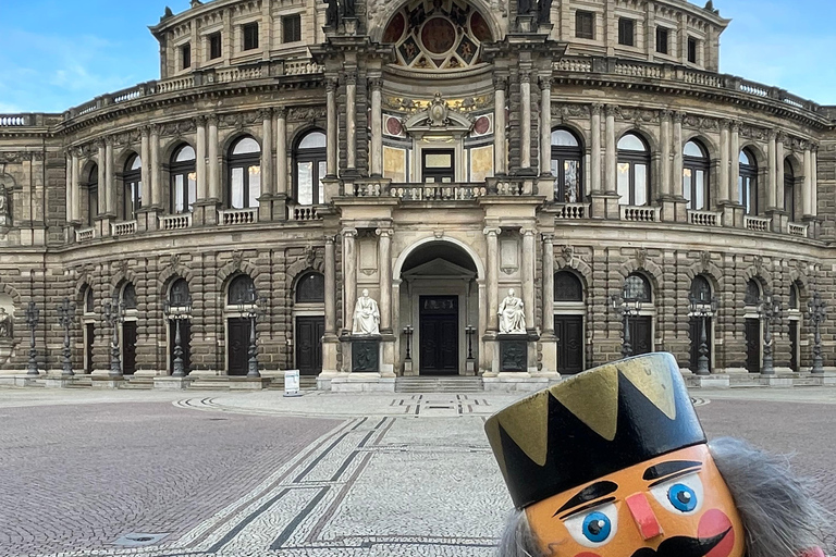 Dresden: The Nutcracker – A Family Guided Tour of the Semperoper Dresden: The Nutcracker – A Family Tour of the Semperoper