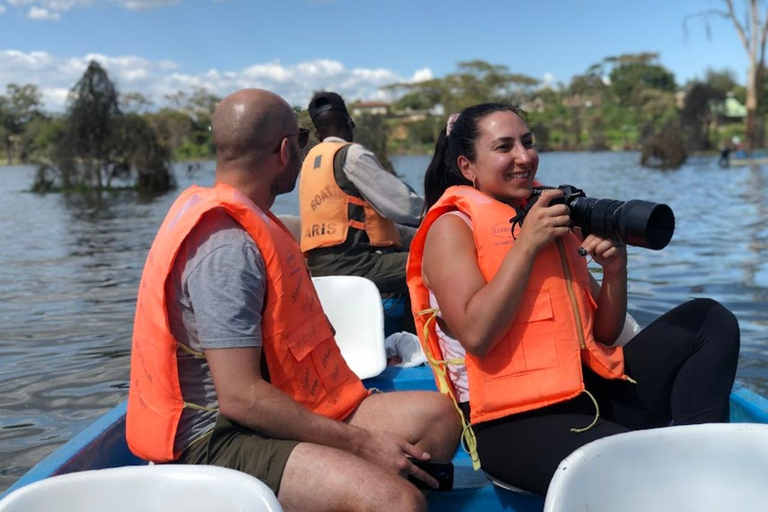 * From Nairobi: Lake Naivasha and Hell's Gate 2-Days.AW