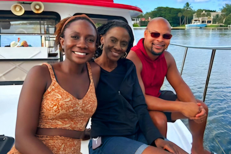 Jupiter, Florida: Intracoastal Waterway Cruise