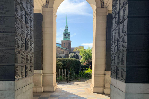 London: Secret Gems & Iconic Photo Spots Guided Walking Tour Secret London Walking Tour : Stories & Instagram Photo Spots