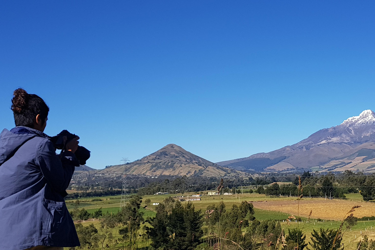 Från Quito: Quilotoa heldagstur inklusive lunch och biljettPrivat rundtur