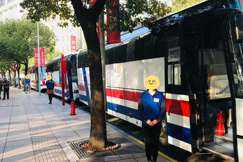 Shanghai：Yu Garden, Temple, Water Town Tour w/Hop-On Hop-Off Yu Garden, God Temple, Water Town Tour w/Hop-On Hop-Off Bus.