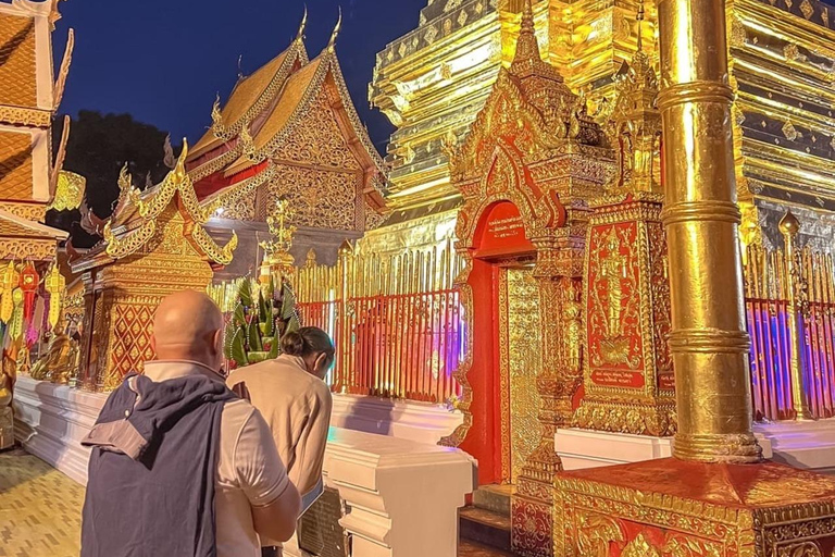 Chiang Mai: Doi Suthep Night Tour with Monk Blessing