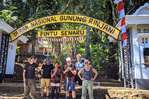 Rinjani 3D2N: Summit & Segara Anak Lake Adventure