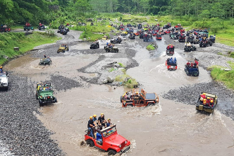 Da Yogyakarta: Alba di Merapi e cascata di Kedung Kayang