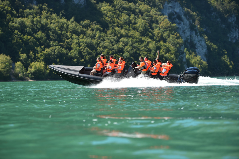 Belgrade: High-speed Boat AdventureBelgrade: Private High-speed Boat Adventure