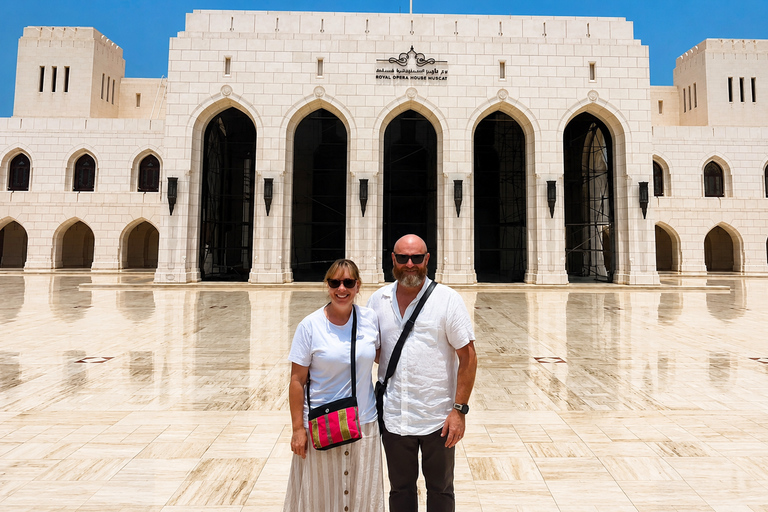 Muscat: City Highlights Tour with Grand Mosque & Souq Shared