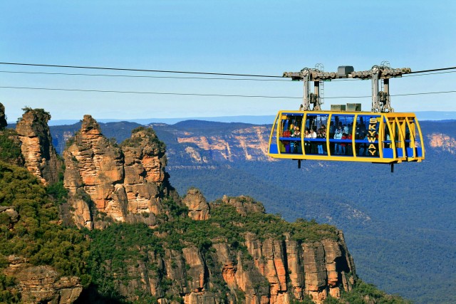 Visit Sydney Blue Mountains Scenic World, Wildlife Park and Lunch in Sydney