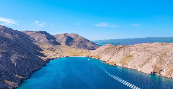 Baška: Ausflug zum Strand von Vela Luka & Panorama-Bootsfahrt